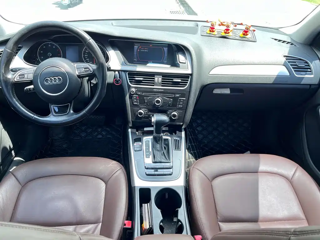 Audi A4L 2015 — фото 10