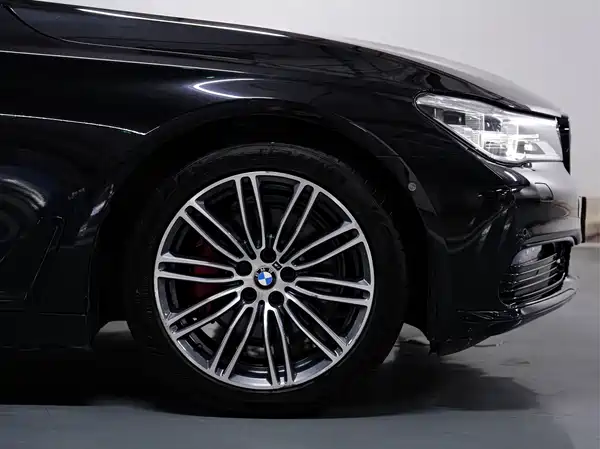 BMW 7 Series 2018