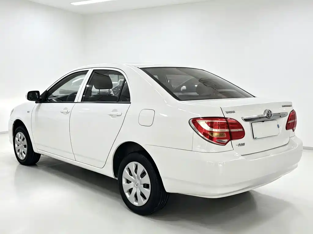 Toyota Corolla 2014 — фото 13