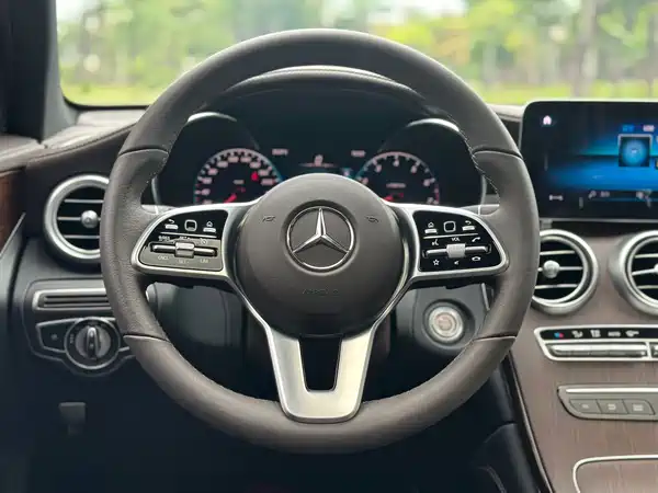 Mercedes-Benz GLC 2021