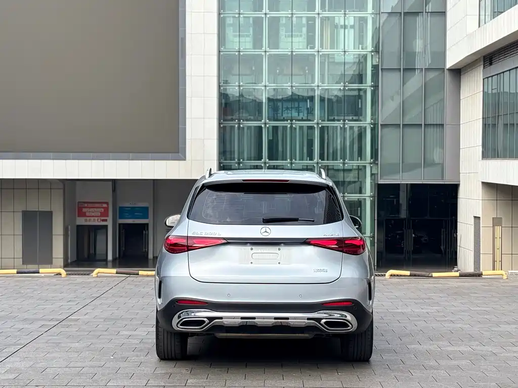 Mercedes-Benz GLC 2023 — фото 14