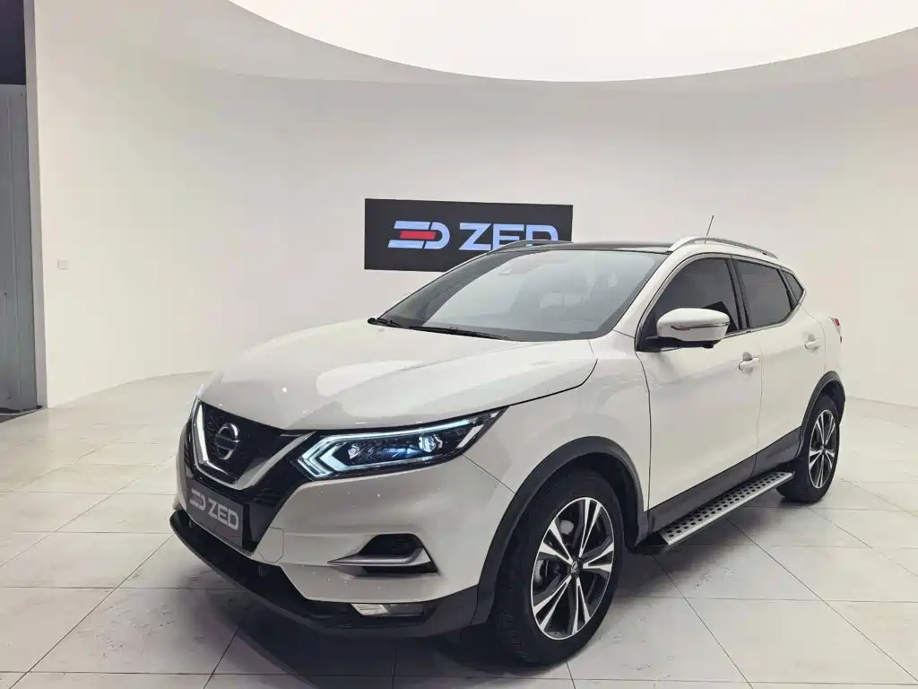 Nissan Qashqai 2022 — фото 1