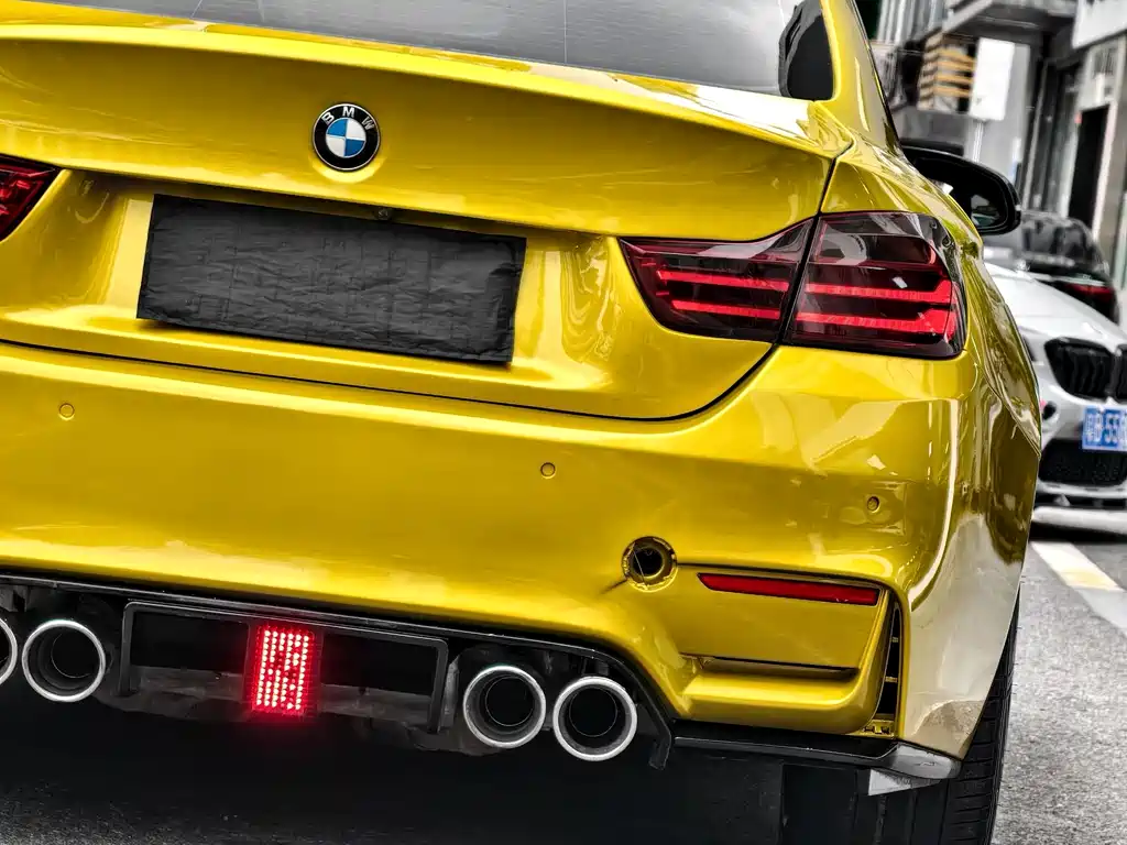 BMW M4 2016 — фото 9