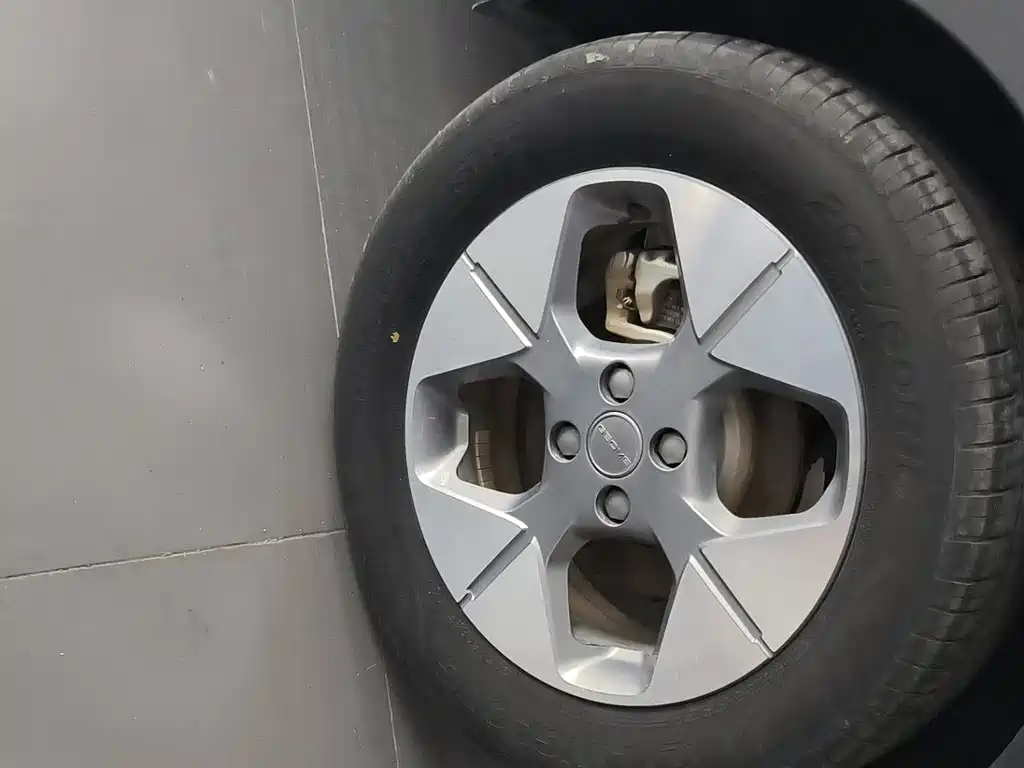 Geely Galaxy Starwish 2025