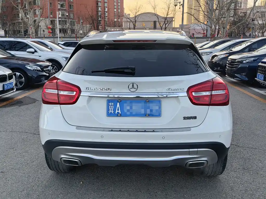 Mercedes-Benz GLA 2017 — фото 3