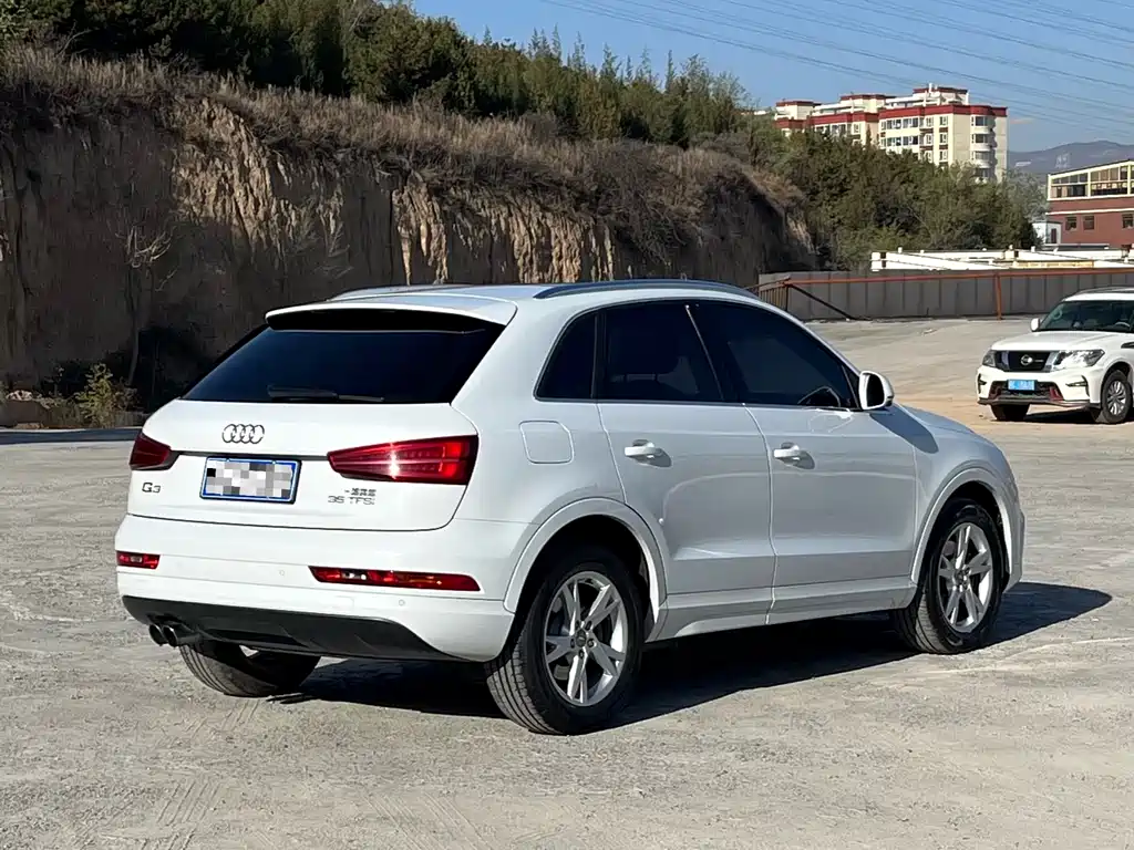 Audi Q3 2018 — фото 4