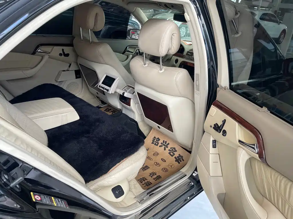 Mercedes-Benz S-Class 2006 — фото 11
