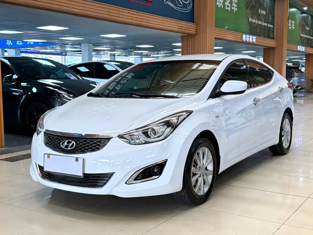 Hyundai Elantra Langdong 2018 — фото 1