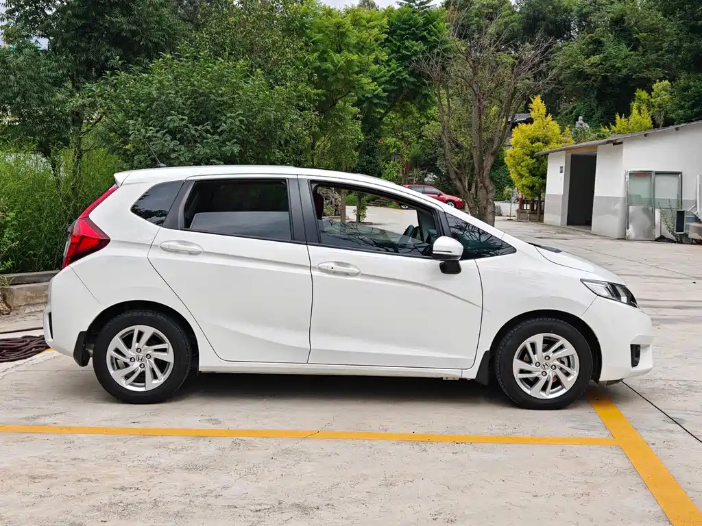 Honda Fit 2016