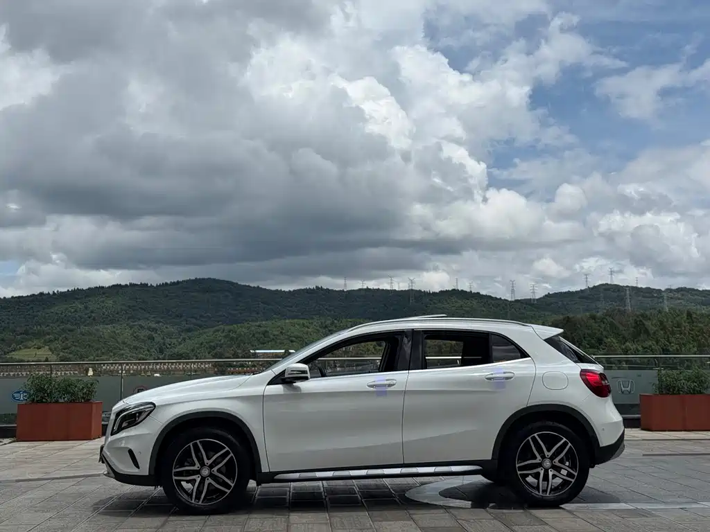 Mercedes-Benz GLA 2017 — фото 10
