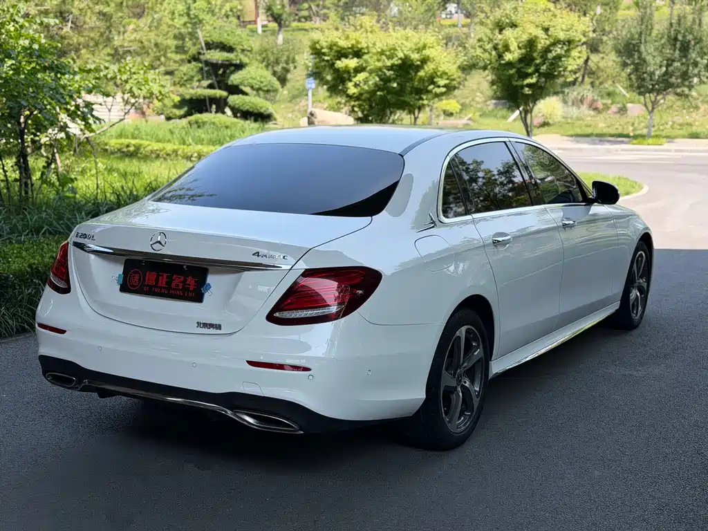 Mercedes-Benz E-Class 2018