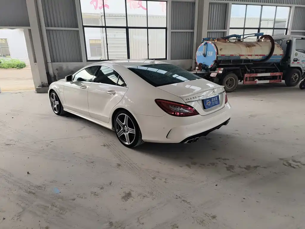 Mercedes-Benz CLS AMG 2015 — фото 8
