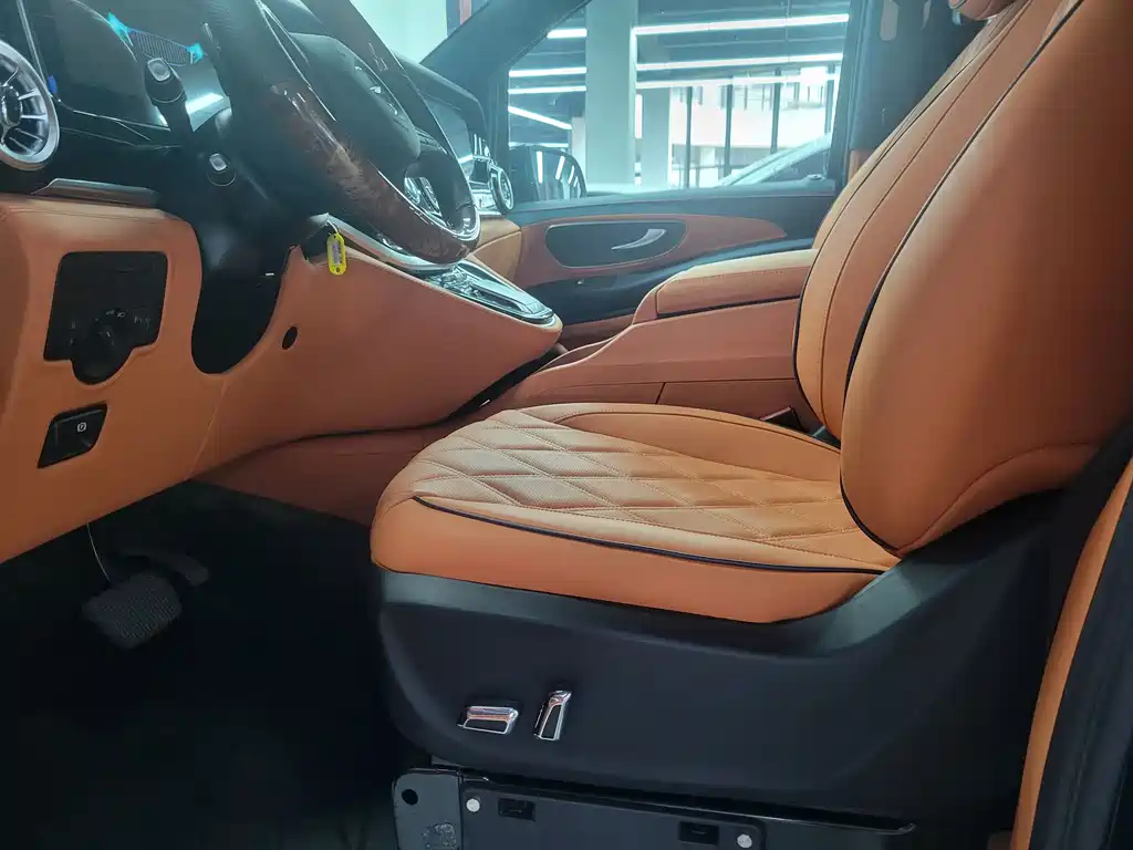 Mercedes-Benz Vito 2021 — фото 10
