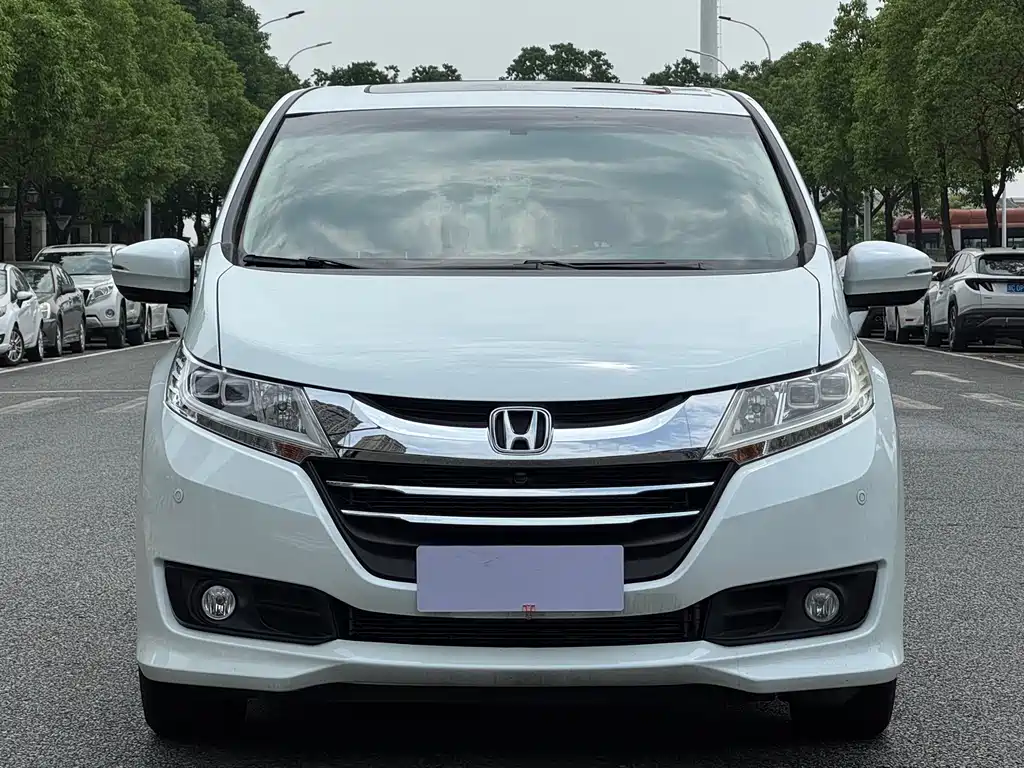 Honda Odyssey 2014 — фото 2