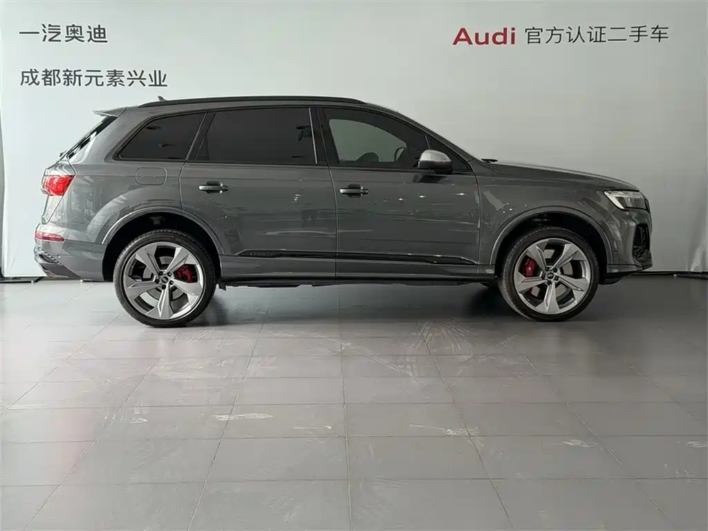 Audi SQ7 2024 — фото 3