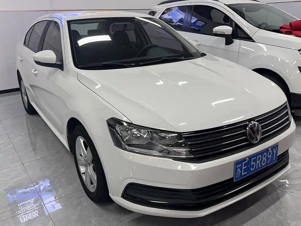 Volkswagen Lavida 2018 — фото 17