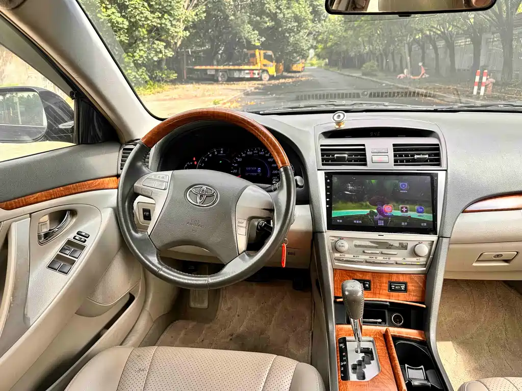 Toyota Camry 2010