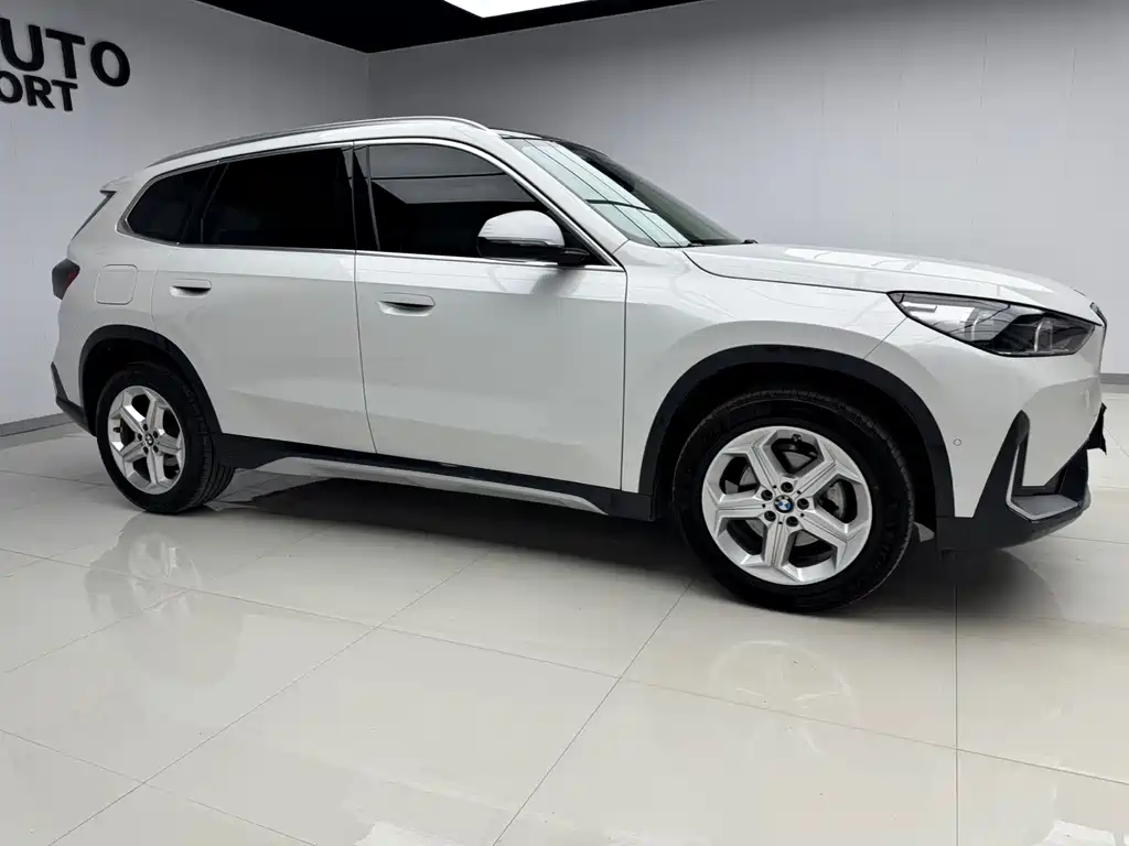 BMW X1 2023