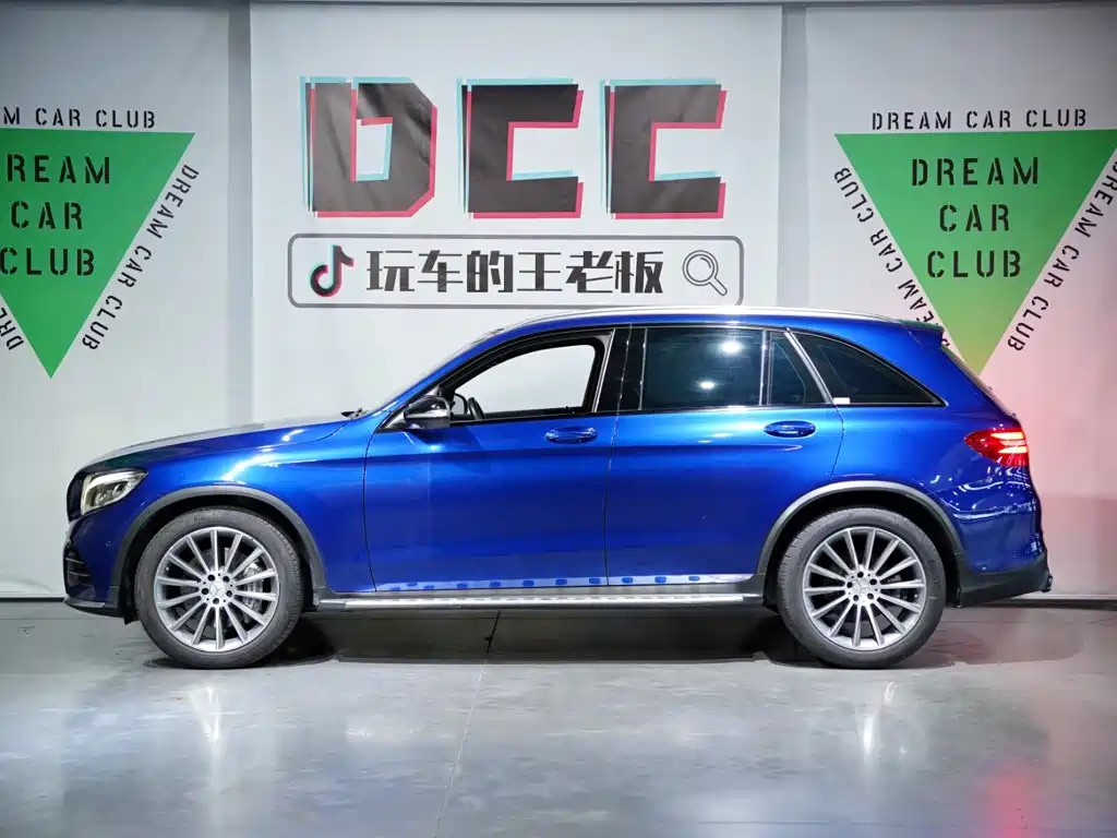 Mercedes-Benz GLC AMG 2019 — фото 10