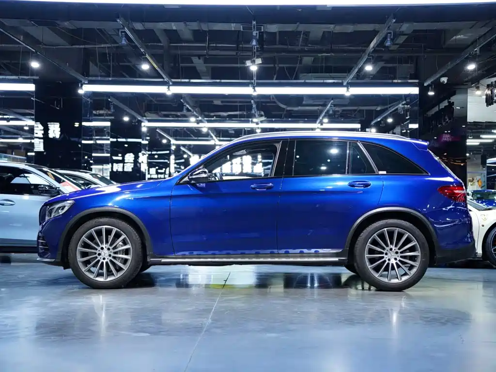 Mercedes-Benz GLC AMG 2019 — фото 16
