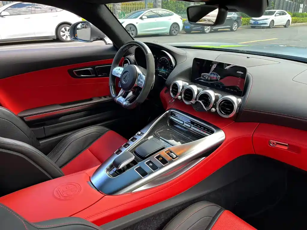 Mercedes-Benz AMG GT 2020 — фото 7