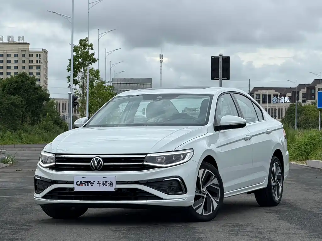 Volkswagen Bora 2022