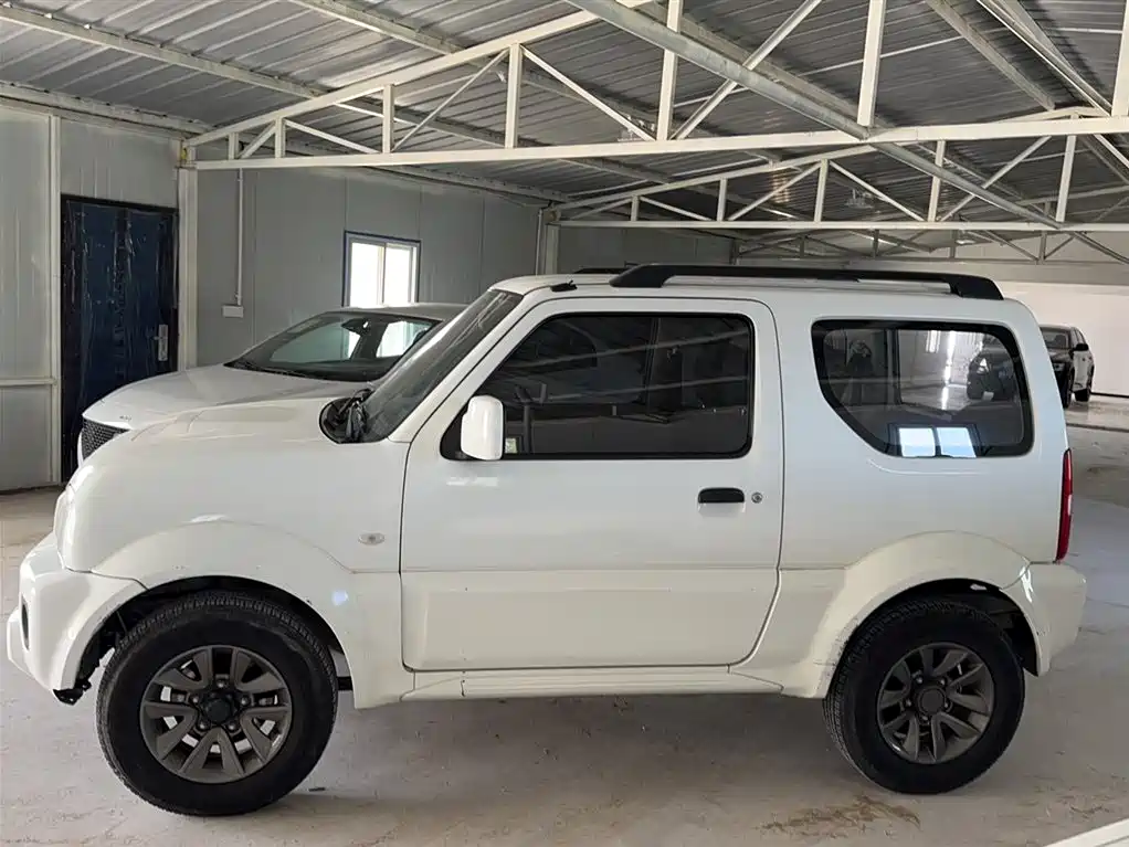 Suzuki Jimny 2016 — фото 7