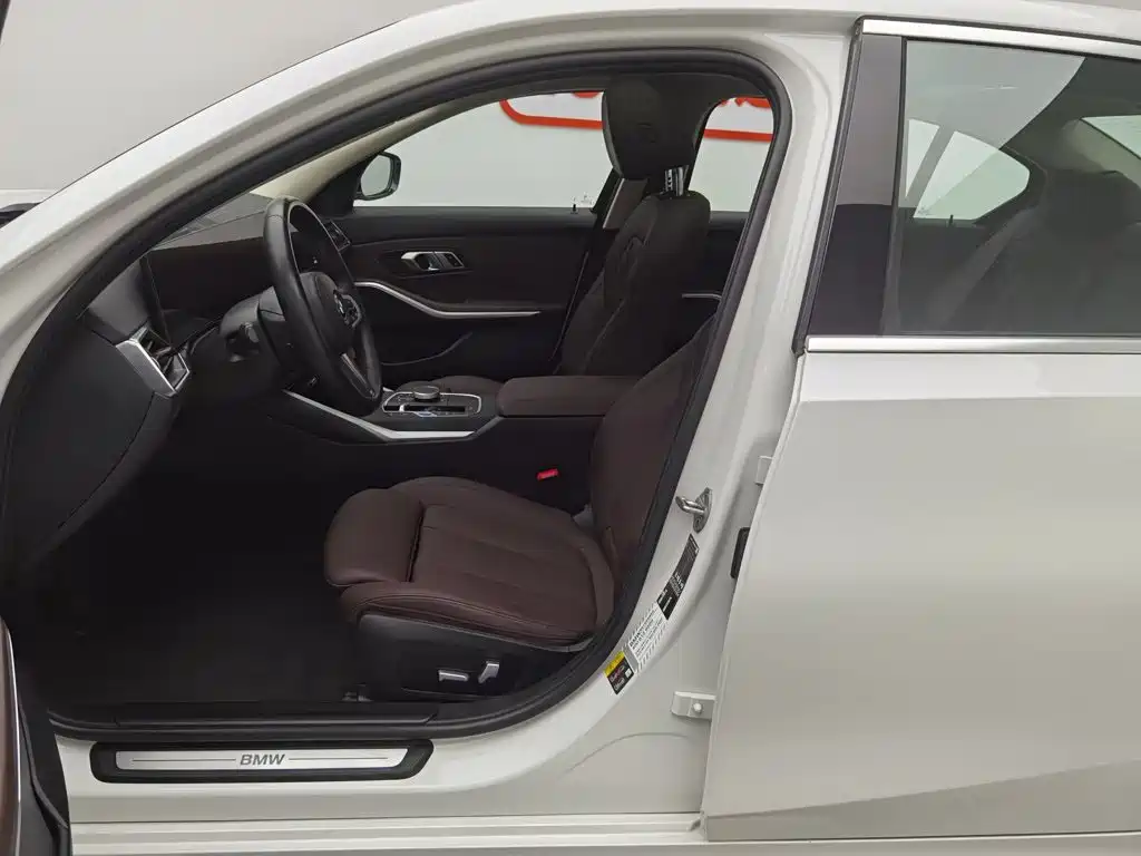 BMW i3 2023 — фото 10