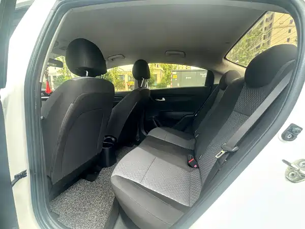 Kia K2 2017