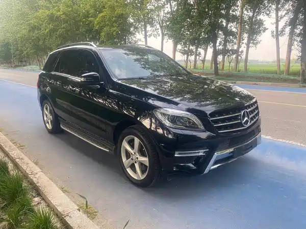 Mercedes-Benz M-Class 2015