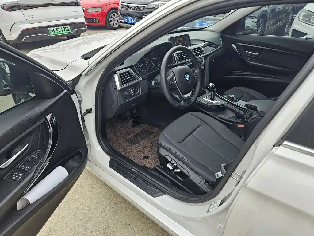 BMW 3 Series 2015