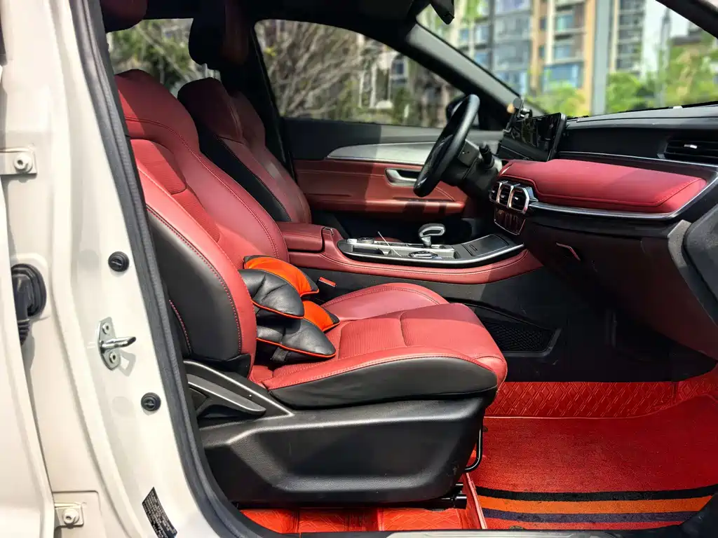 Jetour X70 PLUS 2023