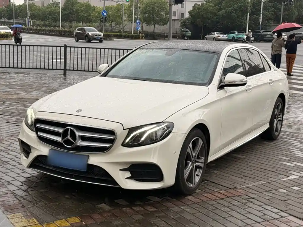 Mercedes-Benz E-Class 2018 — фото 1