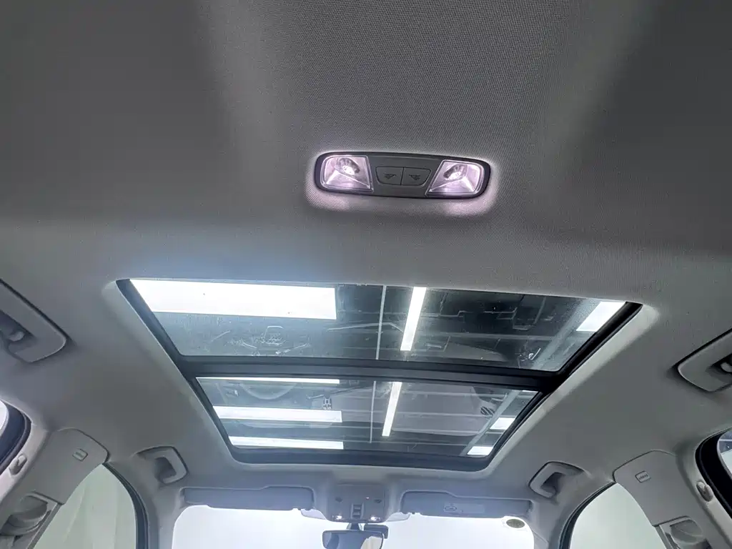 Audi Q3 2022 — фото 11
