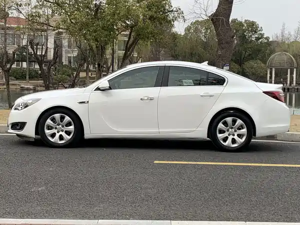 Buick Regal 2015