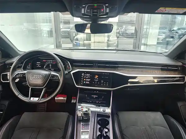 Audi A6L 2024