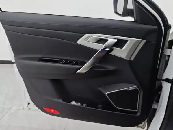 Geely Boyue 2020