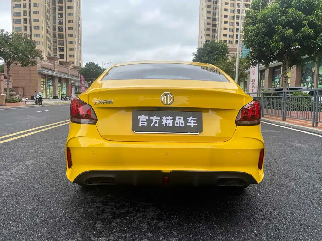 MG MG5 2022