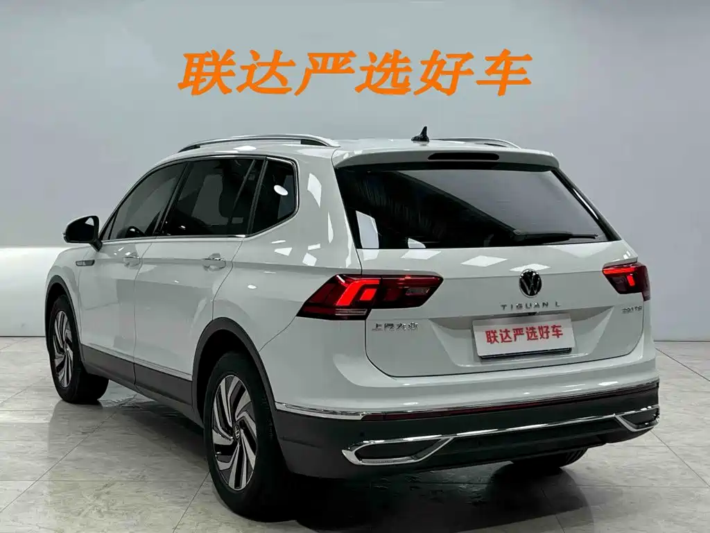 Volkswagen Tiguan L 2022 — фото 23