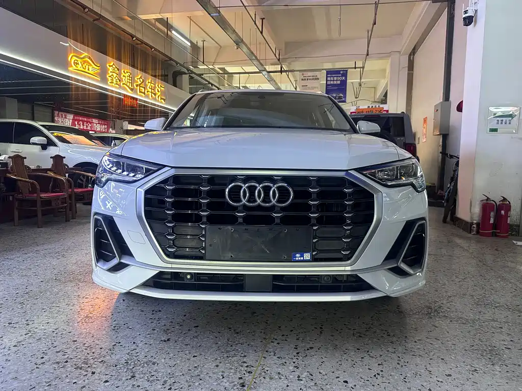 Audi Q3 2022