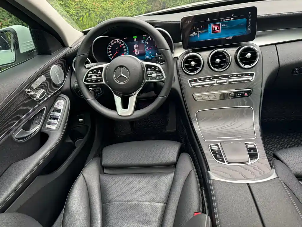 Mercedes-Benz C-Class 2019 — фото 5