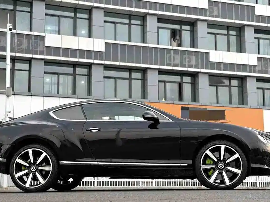 Bentley Continental 2014