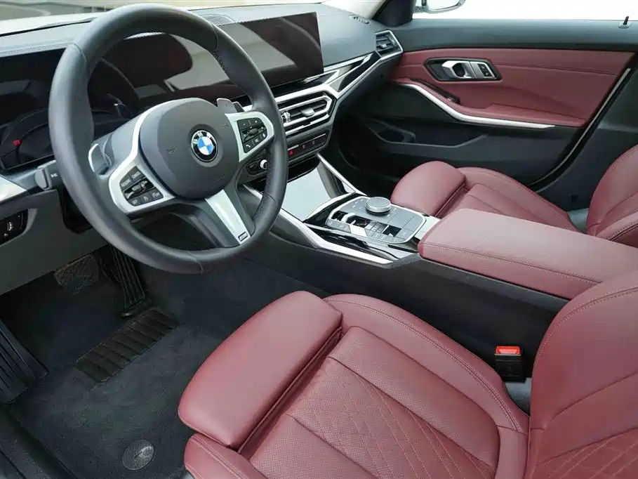 BMW 3 Series 2024 — фото 10