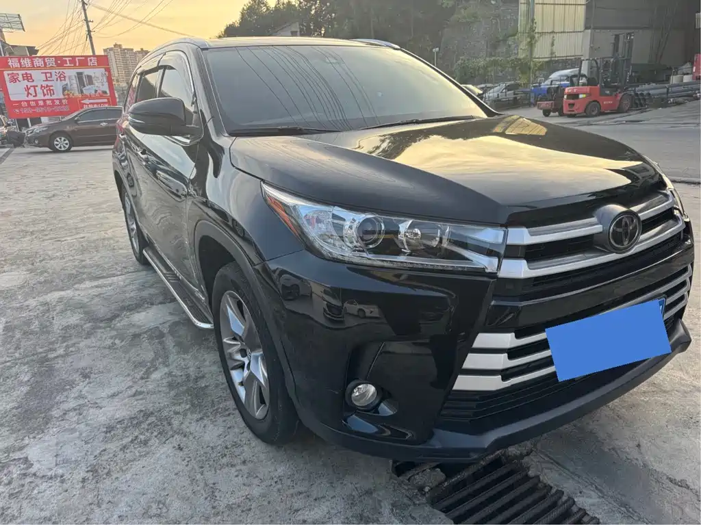 Toyota Highlander 2018 — фото 4
