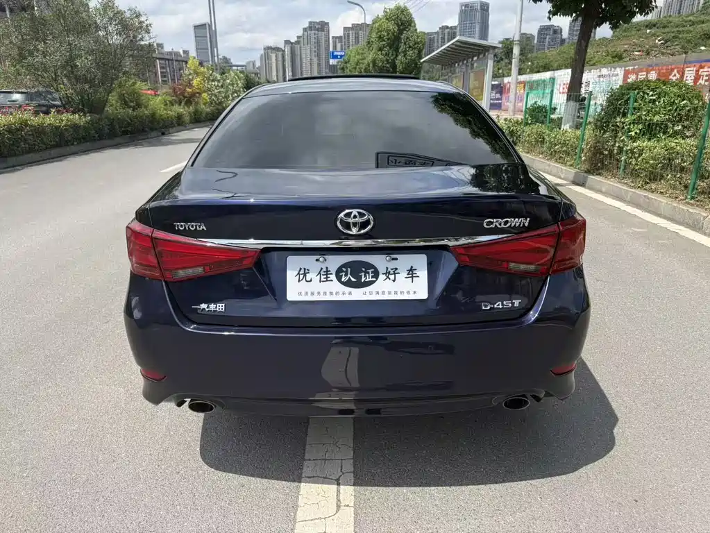 Toyota Crown 2019 — фото 11