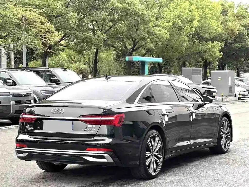 Audi A6L 2024 — фото 9