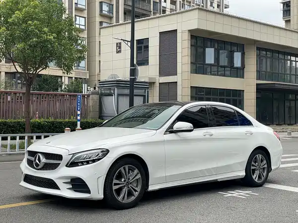 Mercedes-Benz C-Class 2020
