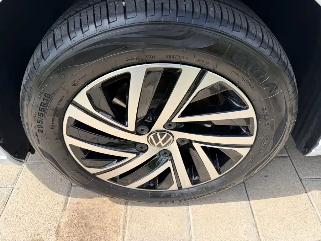 Volkswagen Lavida 2023