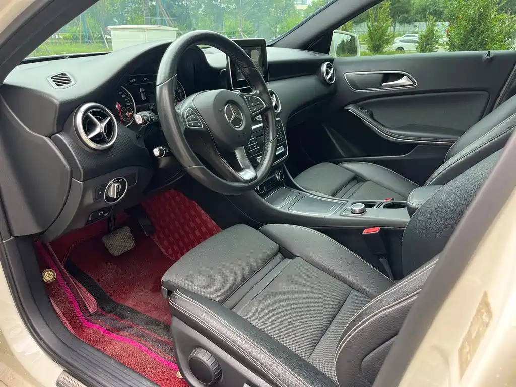 Mercedes-Benz A-Class 2017