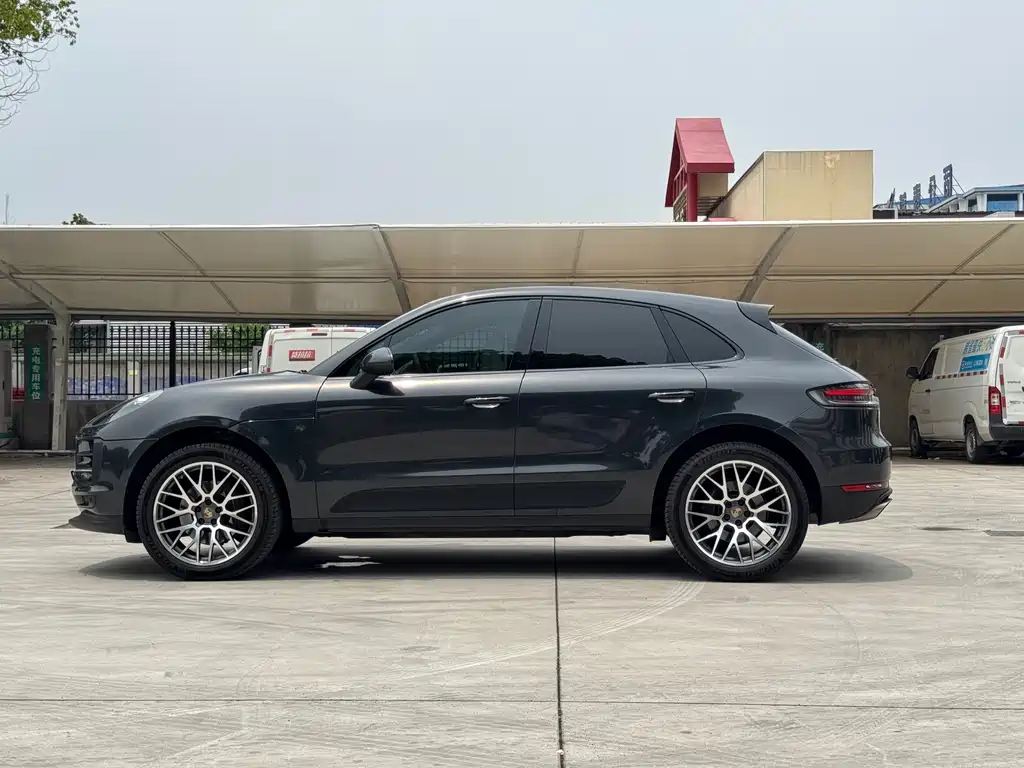 Porsche Macan 2020 — фото 4